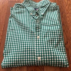 Mens Vineyard Vines Classic Fit Whale Tucker Button Down Shirt. Green/white. L